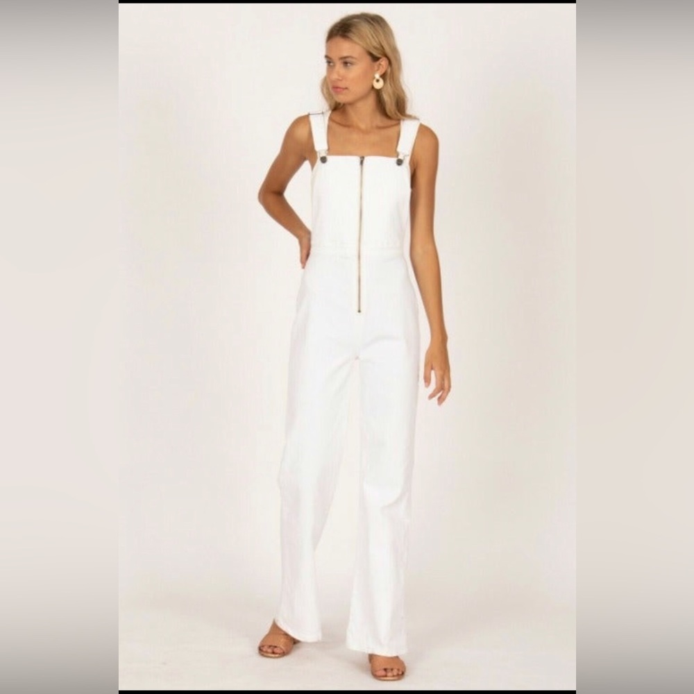 Amuse Society: Very sexy white Paloma Denim zipper jumpsuit backless one piece